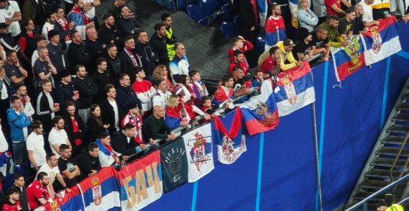 "Kosovo je Srbija" krasi stadion u Nemačkoj