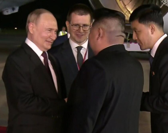 Ovako je Kim Džong Un dočekao Putina (VIDEO)