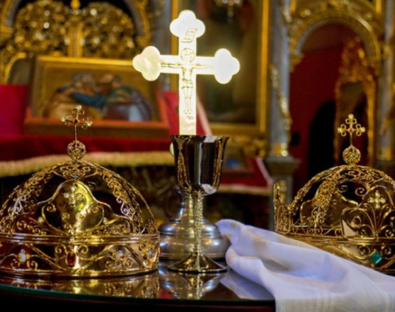 Одговор професору Благојевићу: Српска црква и титуле архијереја