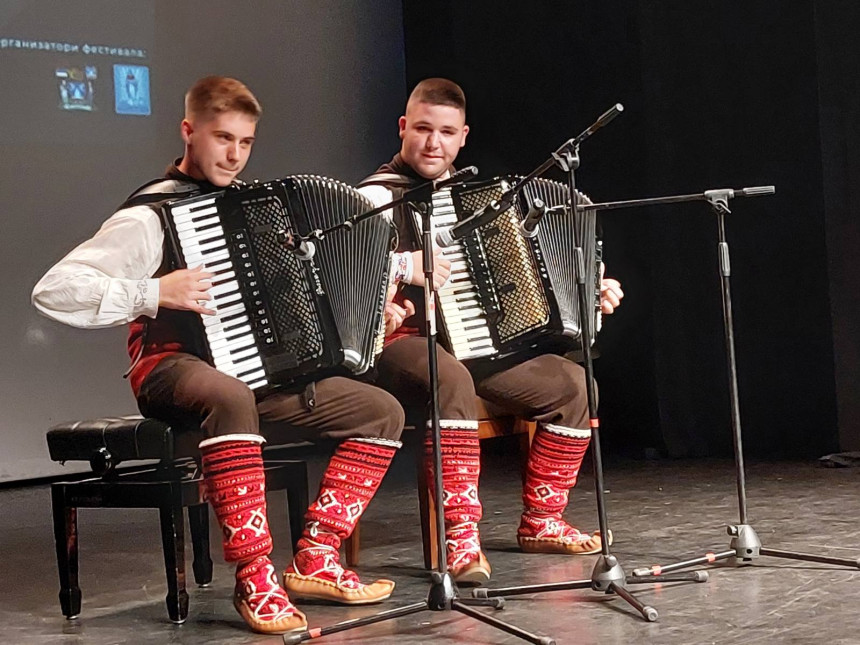 Bijeljina: Nastup finalista u sviranju, pjevanju i znanju