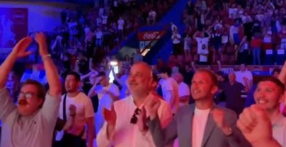 Draško Stanivuković u Boriku proslavio gol Srbije (VIDEO)