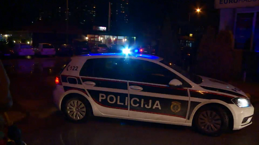 Detalji pucnjave u Sarajevu: Teško ranjen mladić (29)