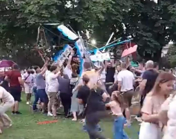 Doboj: Prevrnuo se ringišpil, četvoro djece povrijeđeno