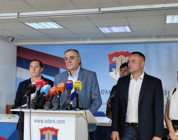 Миличевић: Тамо гдје су људи гинули није мјесто за бахате