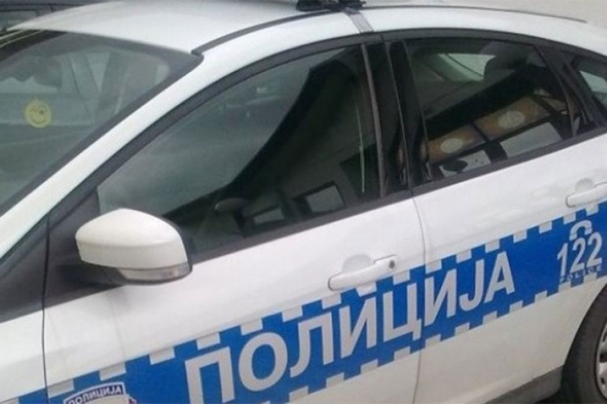 Težak sudar kod Teslića, šest osoba povrijeđeno