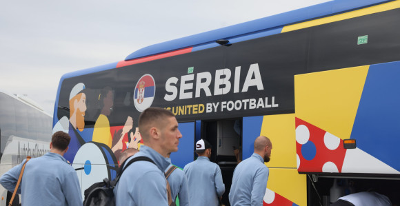 Fudbaleri Srbije napustili Augsburg, večeras stižu u BG