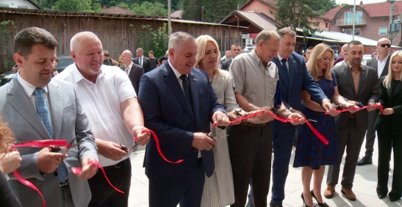 U Doboju uručeni ključevi 134 stana za izbjegla i raseljena lica