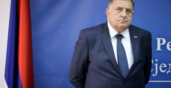 Циљ нове Додикове идеје о "раздруживању" је бијег од приче о 1.500 тендера и 500 милиона КМ извучених из буџета