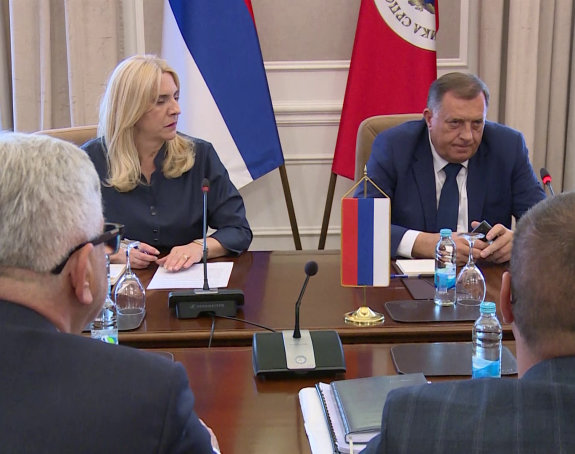 Dok ste poslušnici SNSD-a bićete na funkciji ili ide smjena