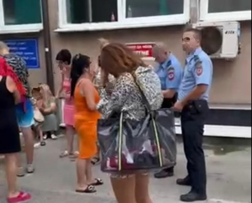 Инцидент на базену у Добоју, дјеца завршила у болници