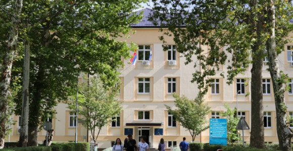 Prijemni ispit za buduće brucoše na oba univerziteta