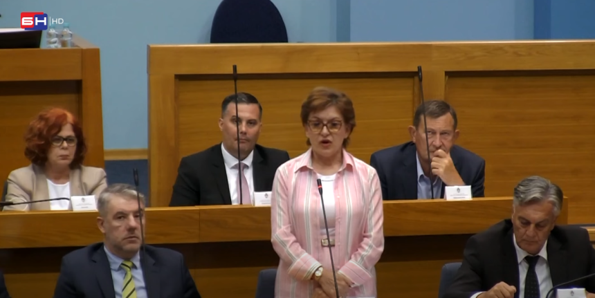 Zora Vidović priznala da postoje budžetski problemi