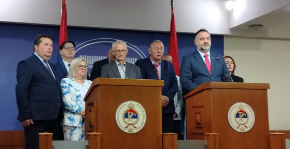 Паламентарни форум Српске и Србије - нудимо сарадњу