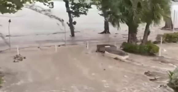 Razorni uragan od 265 km/h zahvatio Karibe, ima mrtvih