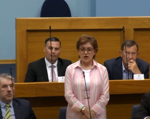 Zora Vidović priznala da postoje budžetski problemi