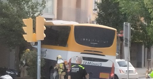 Autobus udario u hotel, povrijeđeno šest osoba