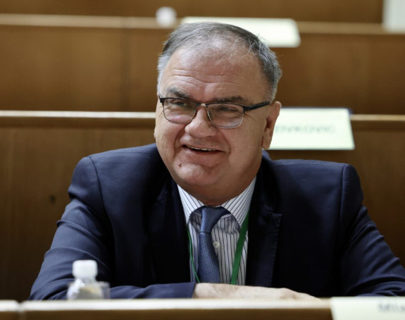 Ivanić: Vlast uvlači IRB u tešku i rizičnu situaciju