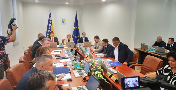 SNSD i partneri usvojili budžeta BiH veći za 40 mil. KM