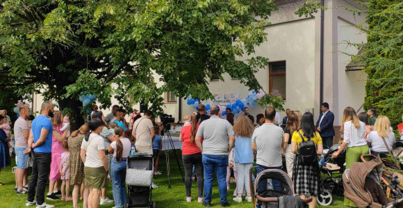 U Loparama održana "Konferencija beba"