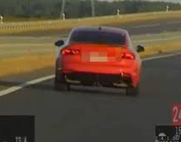 Возио 246 км/х, зауставио га пресретач (ВИДЕО)