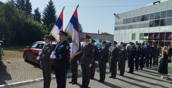 Свечани дефиле Војске Србије кроз Приједор