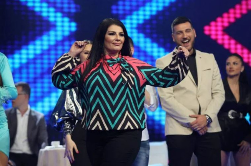 Sanja Maletić se oglasila nakon što je rodila ćerku!