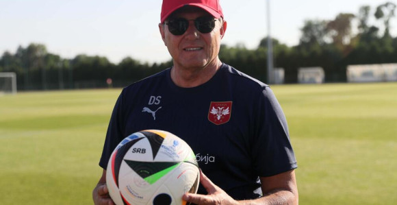 Zvanično: Dragan Stojković ostaje selektor Orlova
