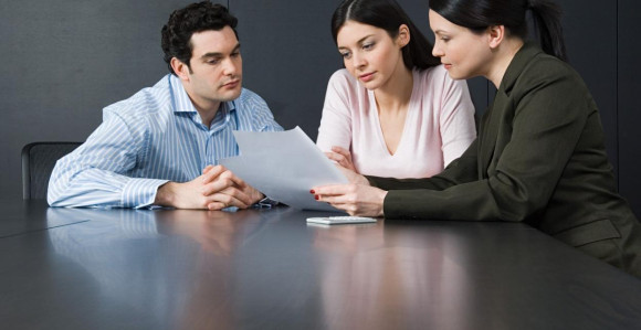 Apsurdno: Plate životno osiguranja, a kada umru banke terete porodicu?!