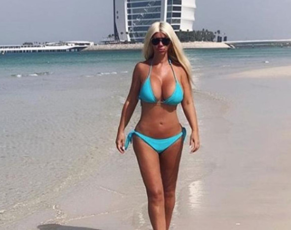 Teške 1,6 kg: Dara se počastila novim grudima