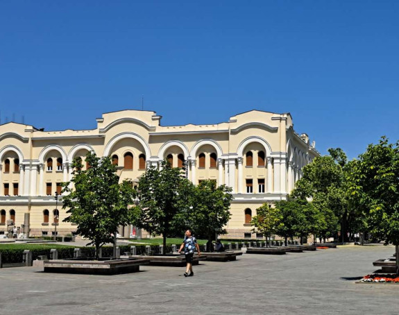 Banjalučke ulice puste, građani spas traže pored vode