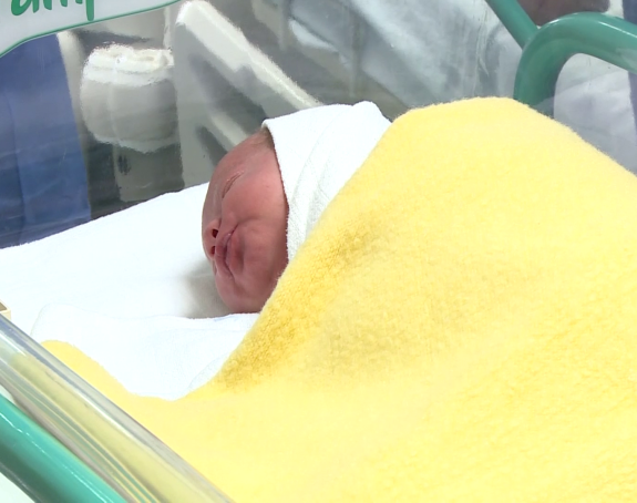 Српска богатија за 16 дјечака и седам дјевојчица