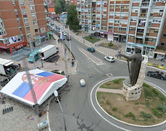 Albanac napao srpske novinare u Kosovskoj Mitrovici