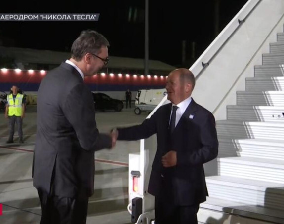 Šolc doputovao u posjetu Srbiji, dočekao ga Vučić