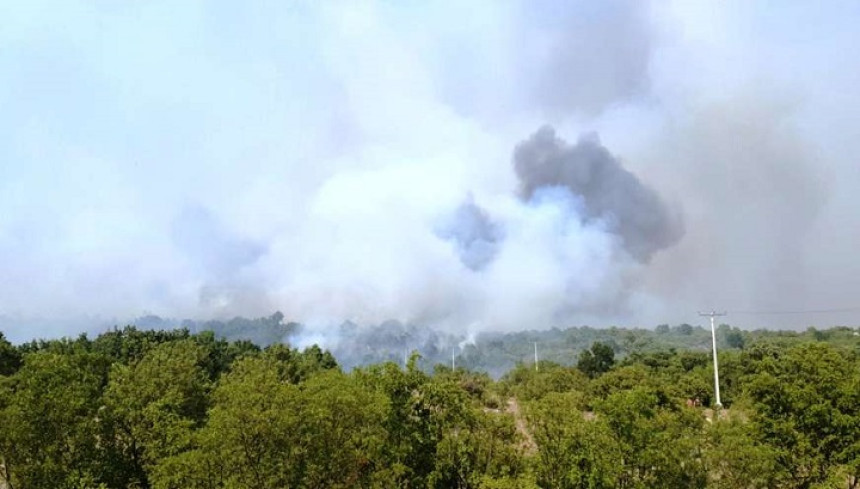 Požar kod Ljubinja i dalje aktivan, ali pod kontrolom