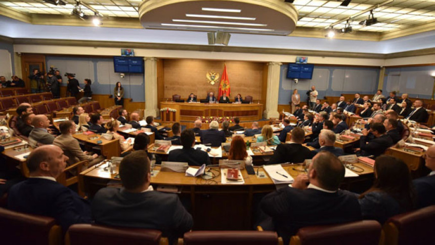 Skupština izglasala rekonstruisanu Vladu Crne Gore