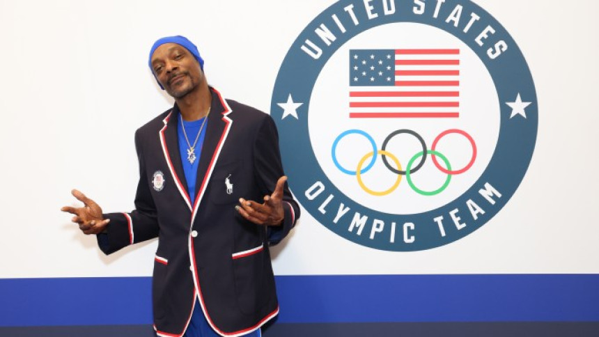 Pomalo čudna odluka: Snup Dog nosi olimpijsku baklju