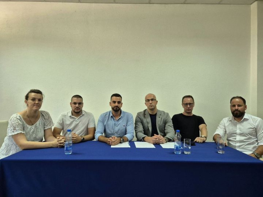 Narodni front podržao Lazara Radana u Trebinju