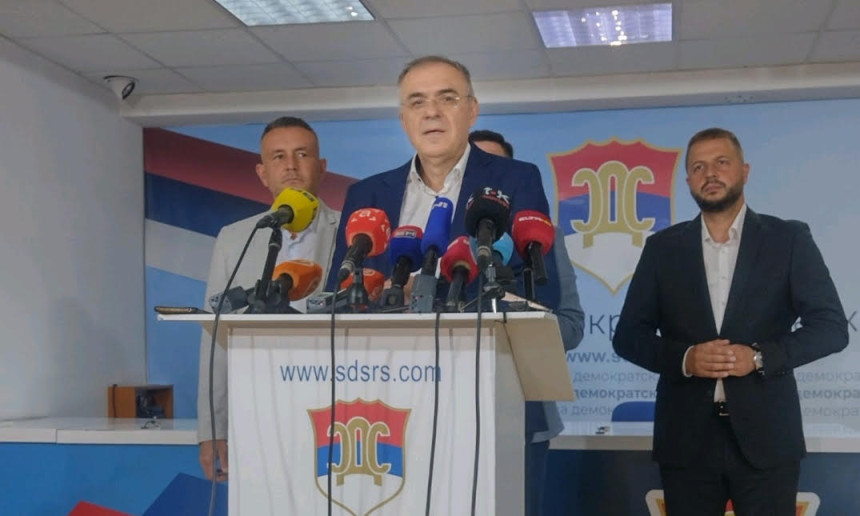 Srpska je zarobljena, režim montira političke procese