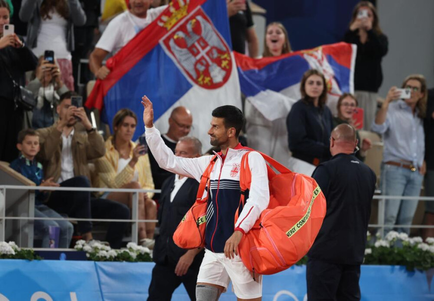 Ubjedljivi Nole: Ebdenu "pustio" samo jedan gem