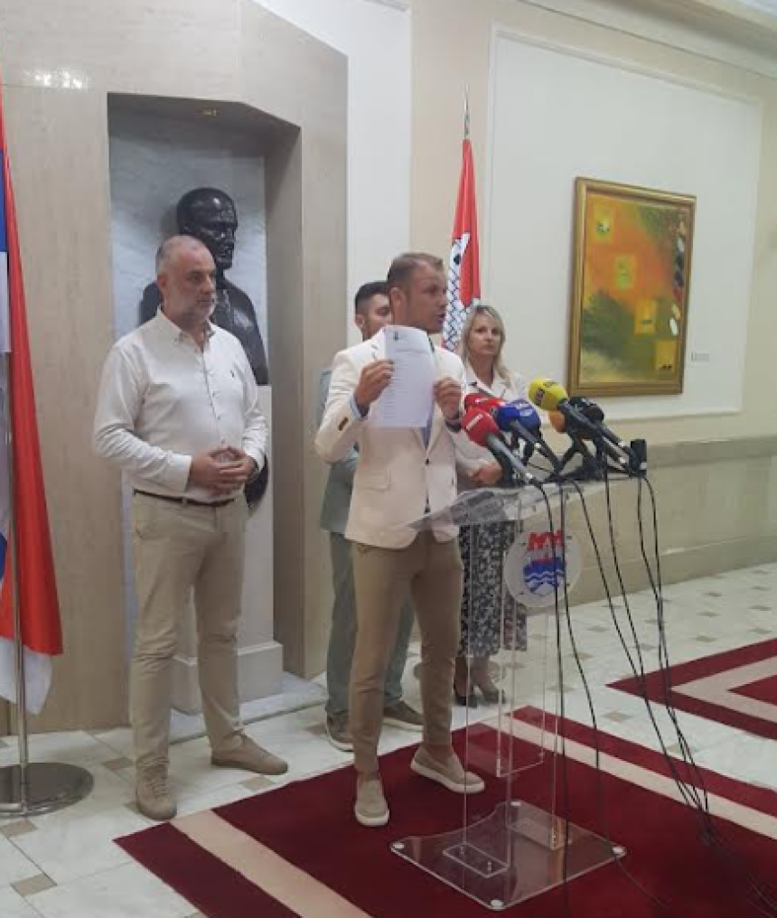 Stanivuković ispostavio račun SDS-u o smjeni Željka Raljića