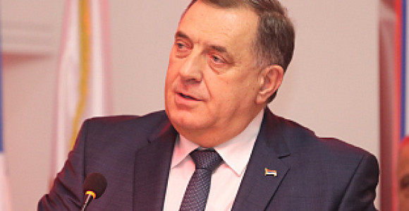 ZAVRNULI SLAVINU": Banke zbog straha od sankcija neće da sarađuju sa Vladom Srpske