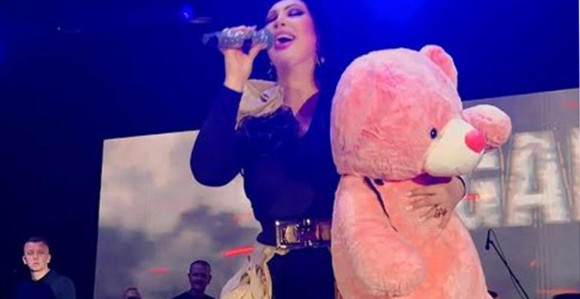 Dragana Mirković puni trgove i klubove širom BiH