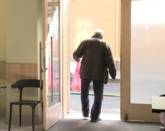 Svaki šesti građanin BiH na spavanje ide gladan