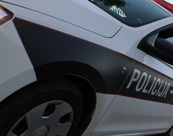 Повријеђено више особа у судару два возила у Мостару