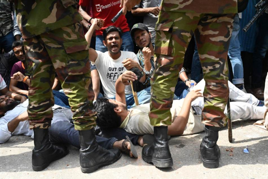 Bangladeš: Najmanje 97 poginulih u protestima