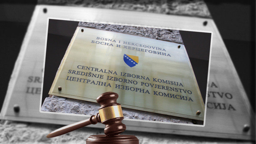 "Међусобно се нападајући, прихватају Шмитове одлуке"