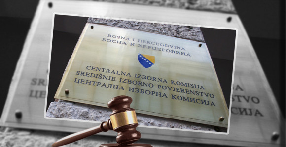 "Međusobno se napadajući, prihvataju Šmitove odluke"