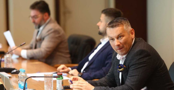 PDP: Kupovina vremena za Galića je nedopustiva