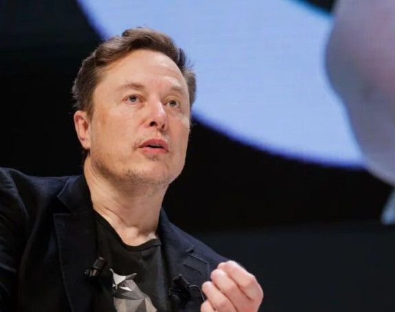 Маск шокиран: "Је ли ово Британија или Совјетски Савез?"