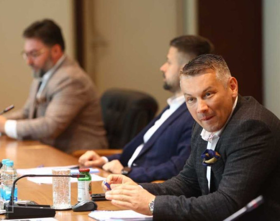 ПДП: Куповина времена за Галића је недопустива